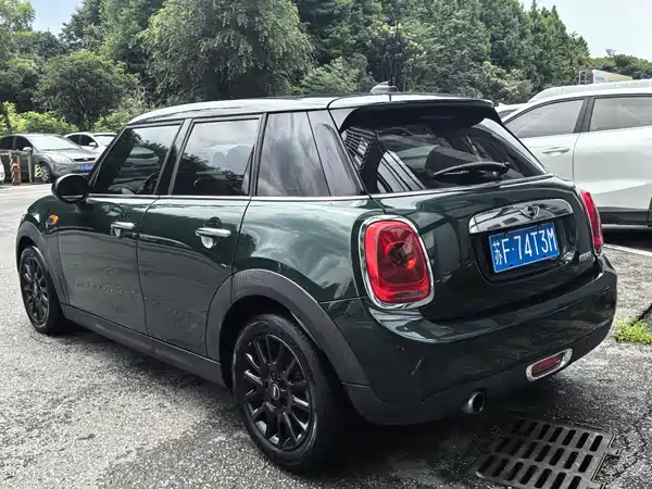 MINI 2017