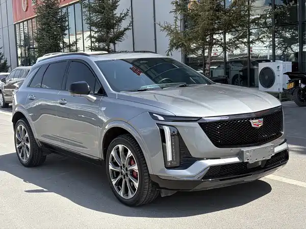 Cadillac XT5 2025
