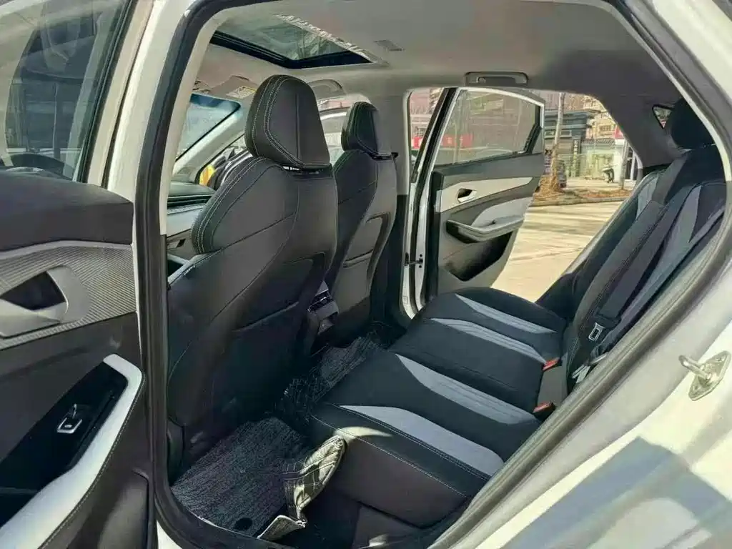 Geely Binrui 2025