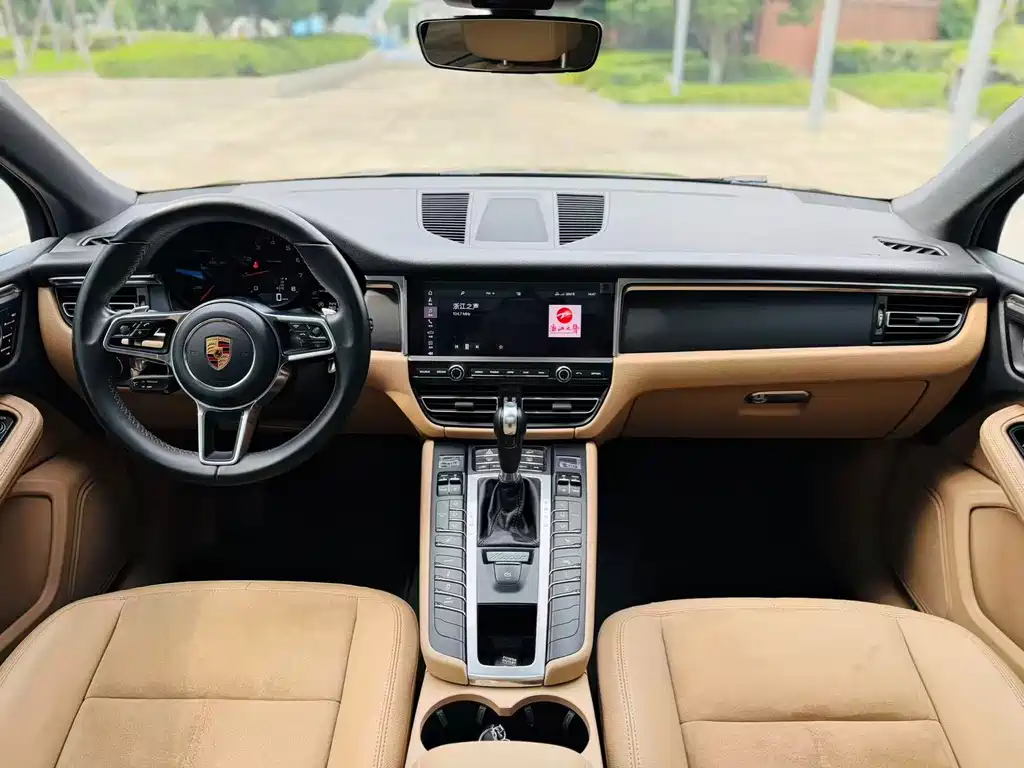 Porsche Macan 2019 — фото 3