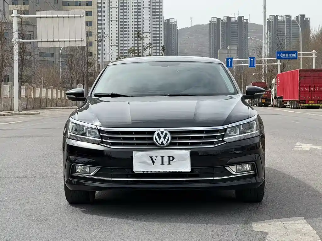 Volkswagen Passat 2019 — фото 2
