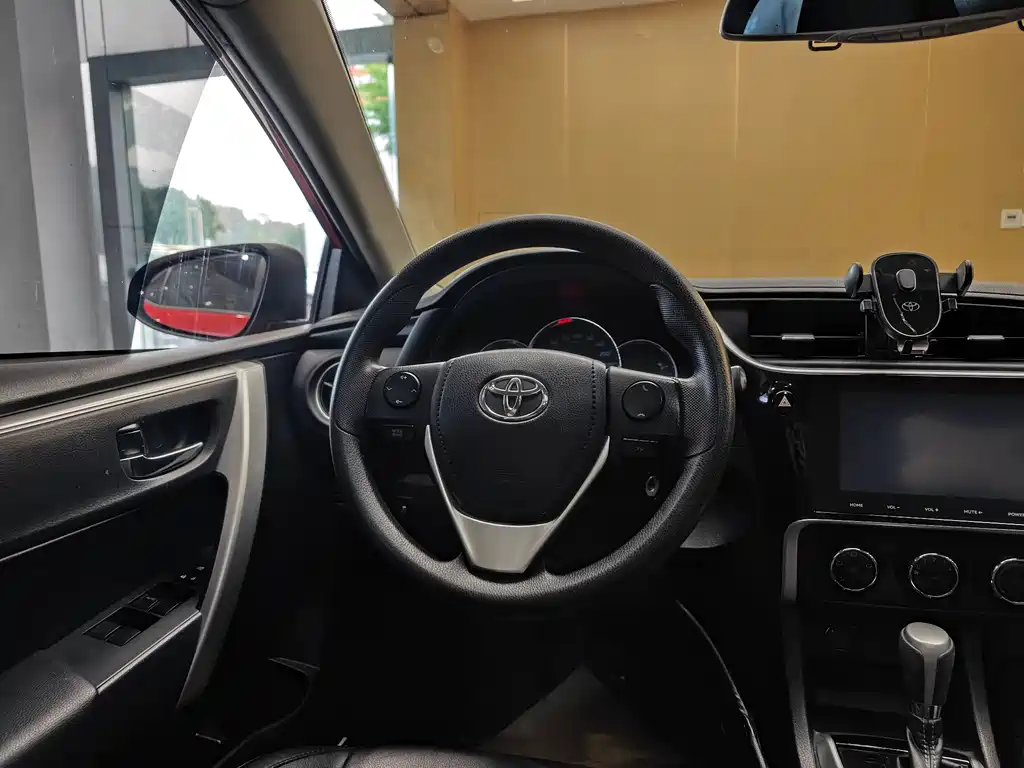 Toyota Levin 2018 — фото 14