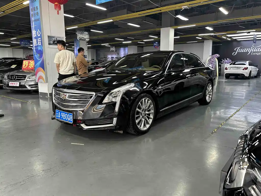 Cadillac CT6 2016 — фото 1