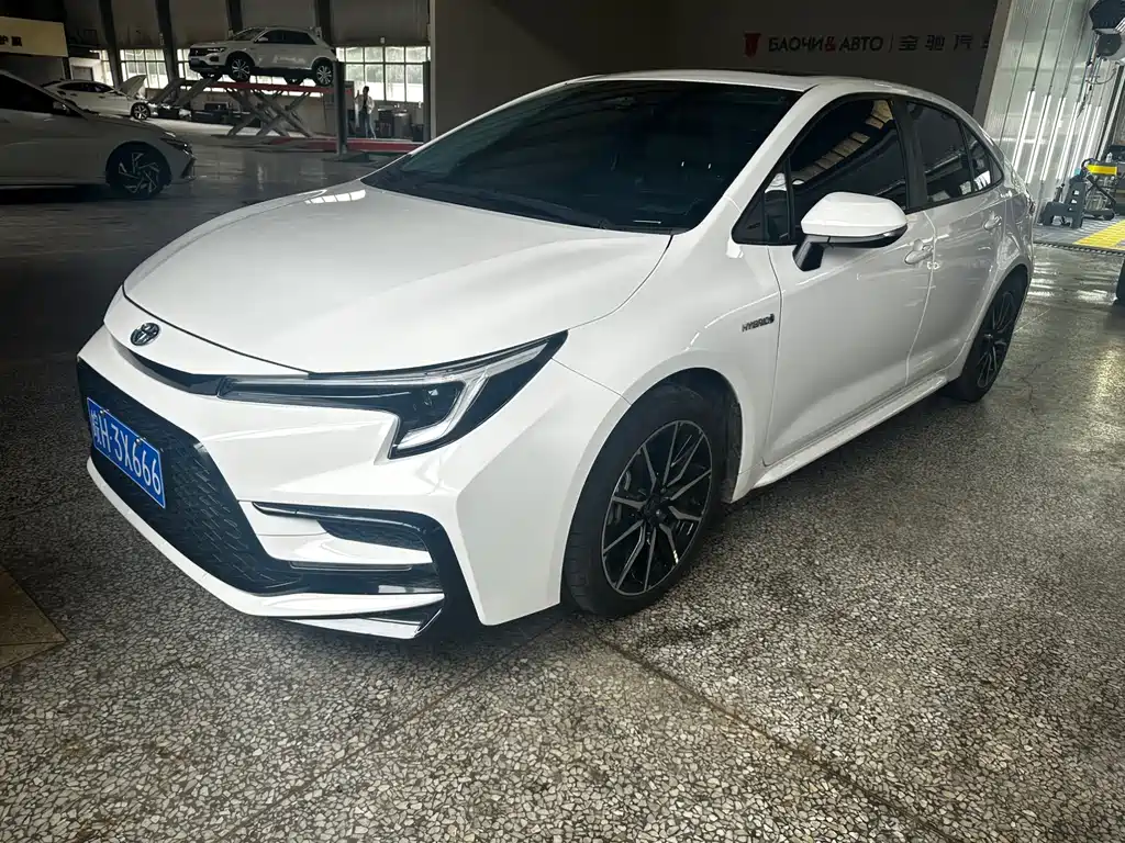 Toyota Levin 2023 — фото 1