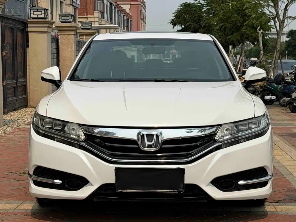 Honda Spirior 2018 — фото 2