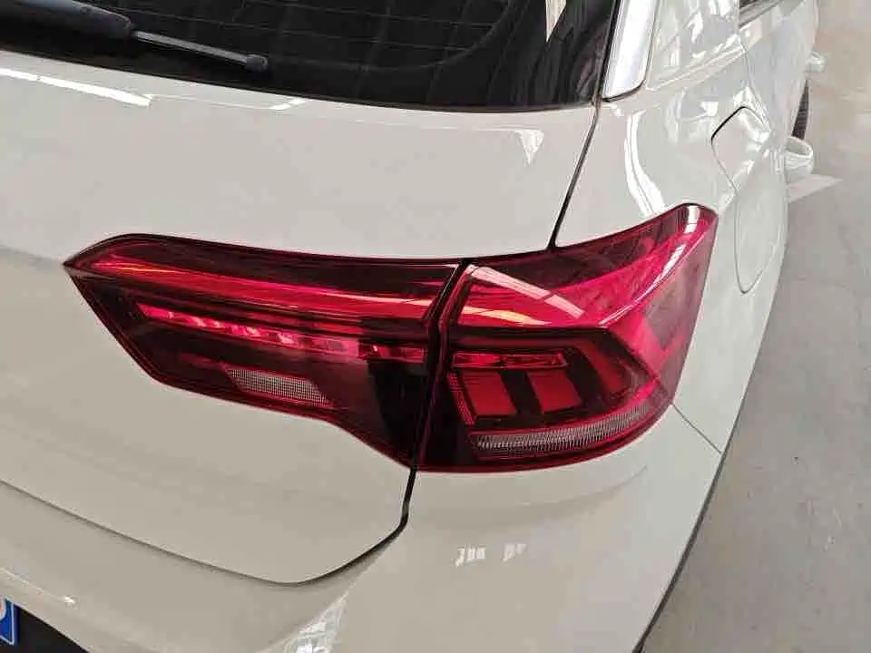 Volkswagen T-Roc 2022 — фото 15