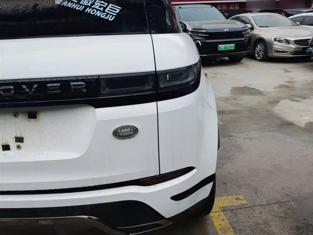 Land Rover Evoque 2022 — фото 8