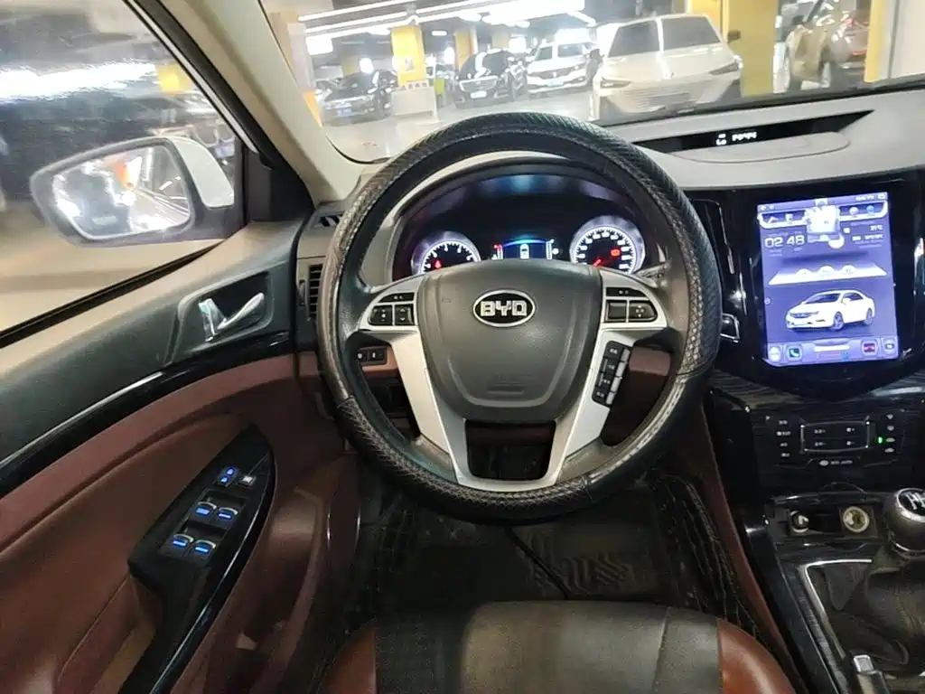 BYD Surui 2015 — фото 11