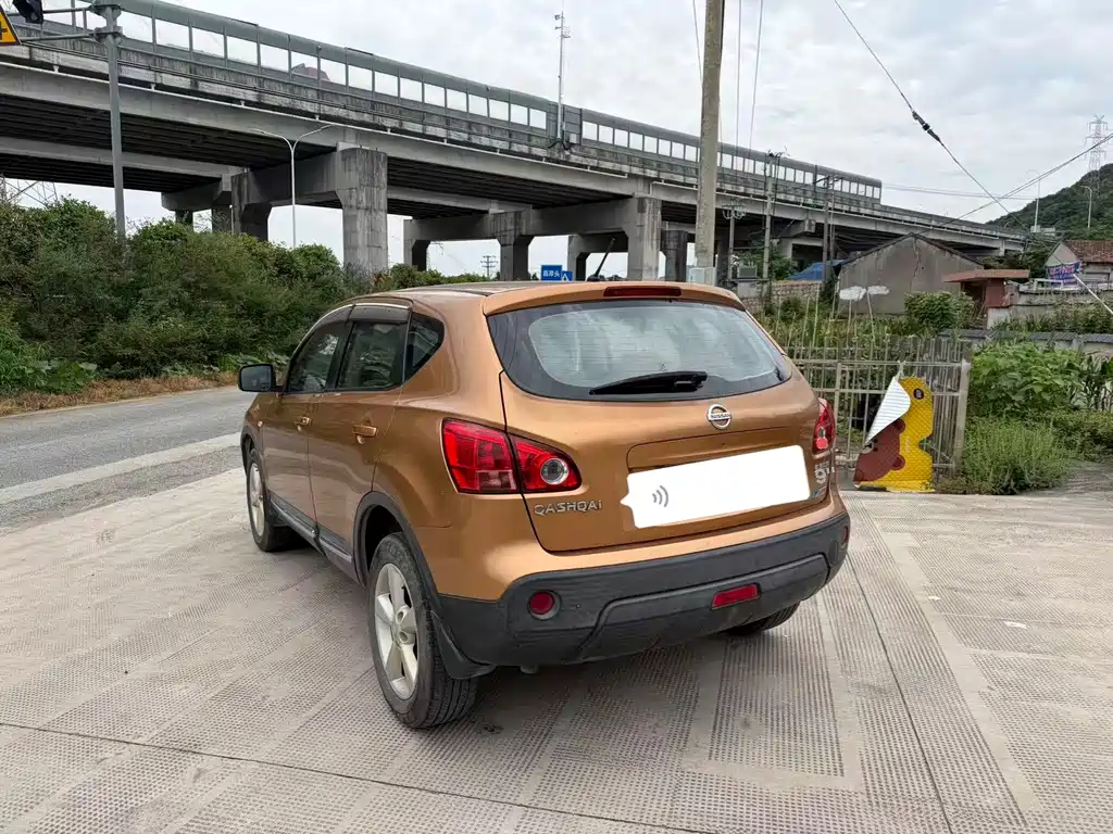 Nissan Qashqai 2015 — фото 9