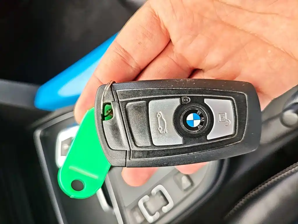 BMW 3 Series 2016 — фото 9