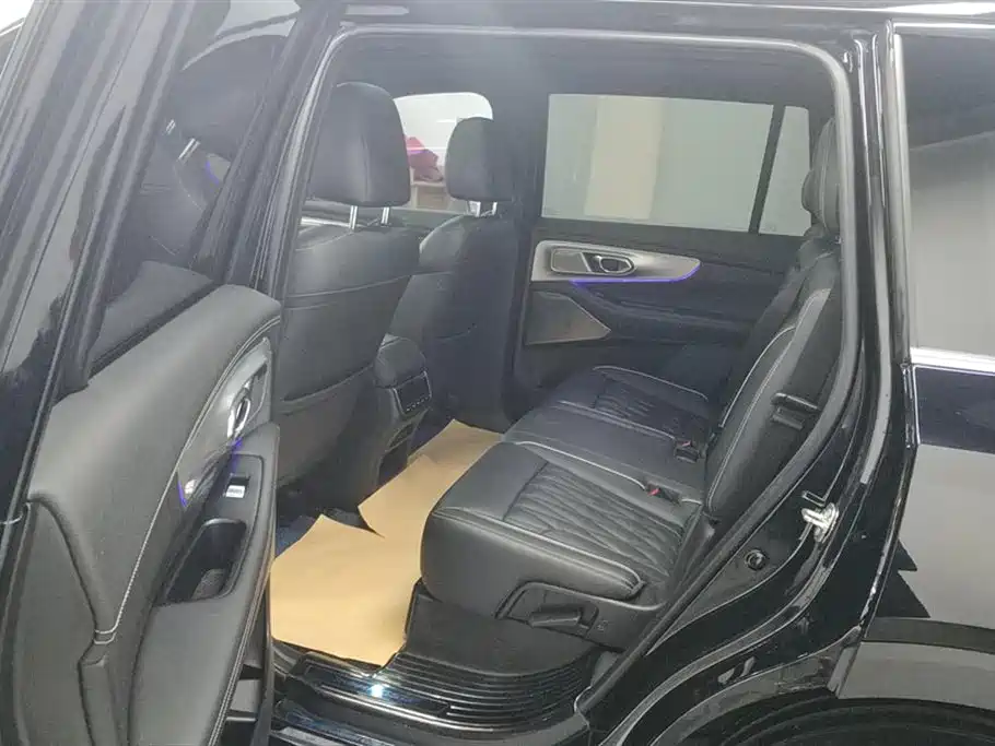 GAC Motor Trumpchi GS8 2023 — фото 11