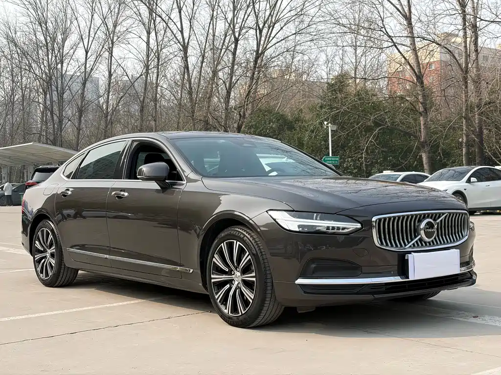 Volvo S90 2022 — фото 3