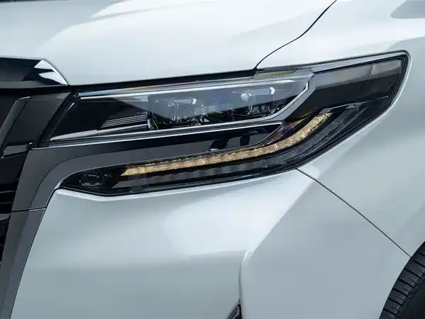 Toyota Alphard 2021