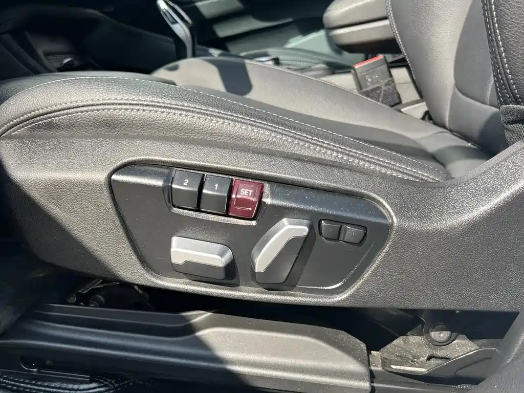BMW X1 2021 — фото 10