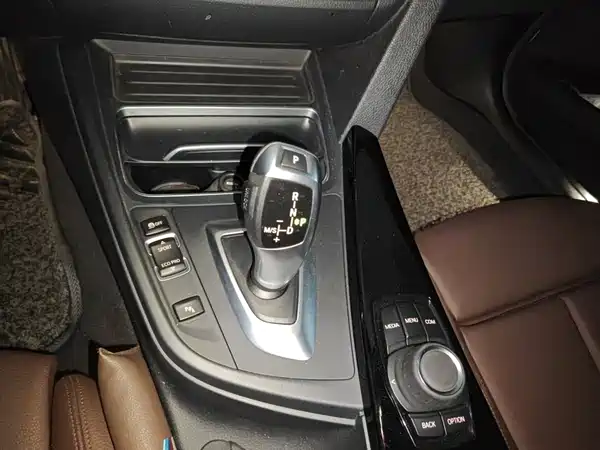 BMW 3 Series 2018