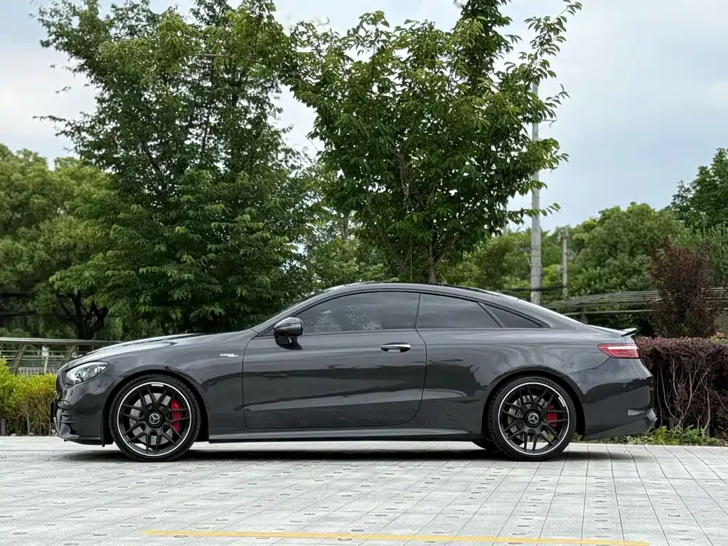 Mercedes-Benz E-Class AMG 2021 — фото 2