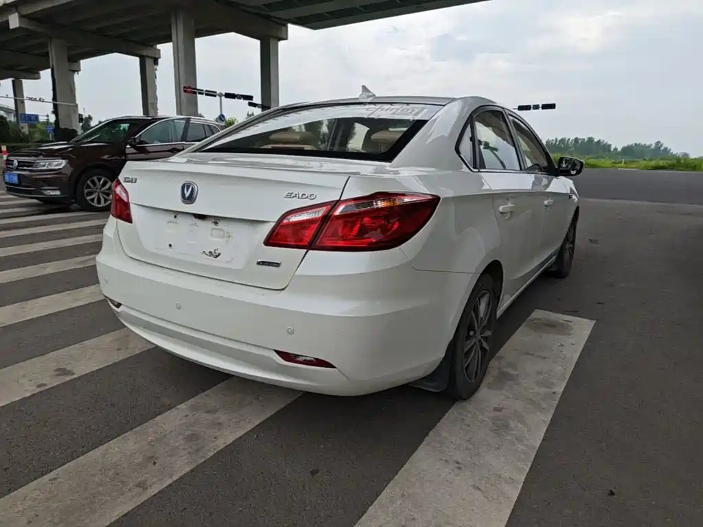 Changan Escape 2015