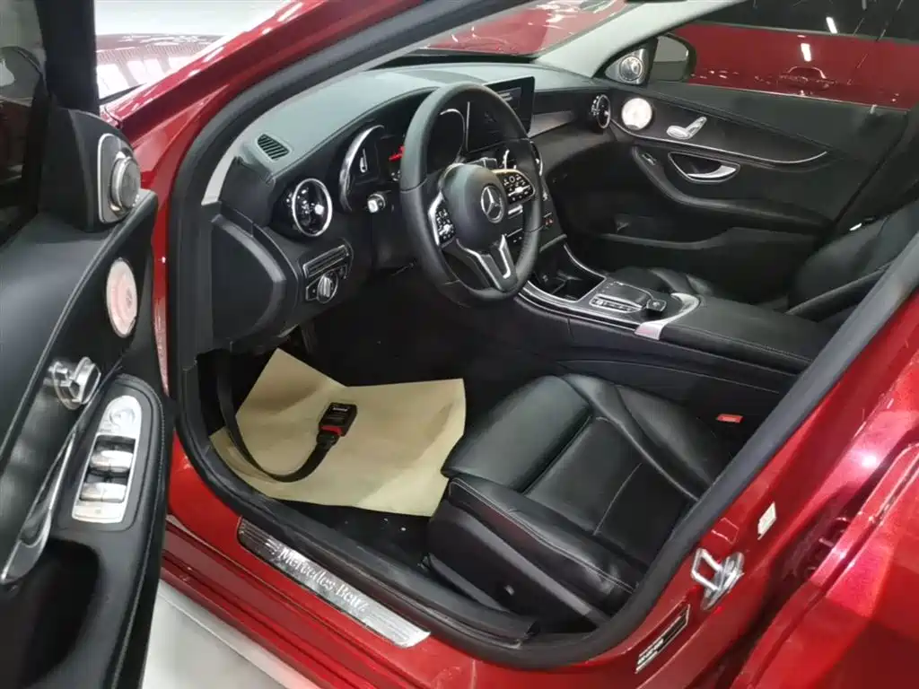 Mercedes-Benz C-Class 2019 — фото 15