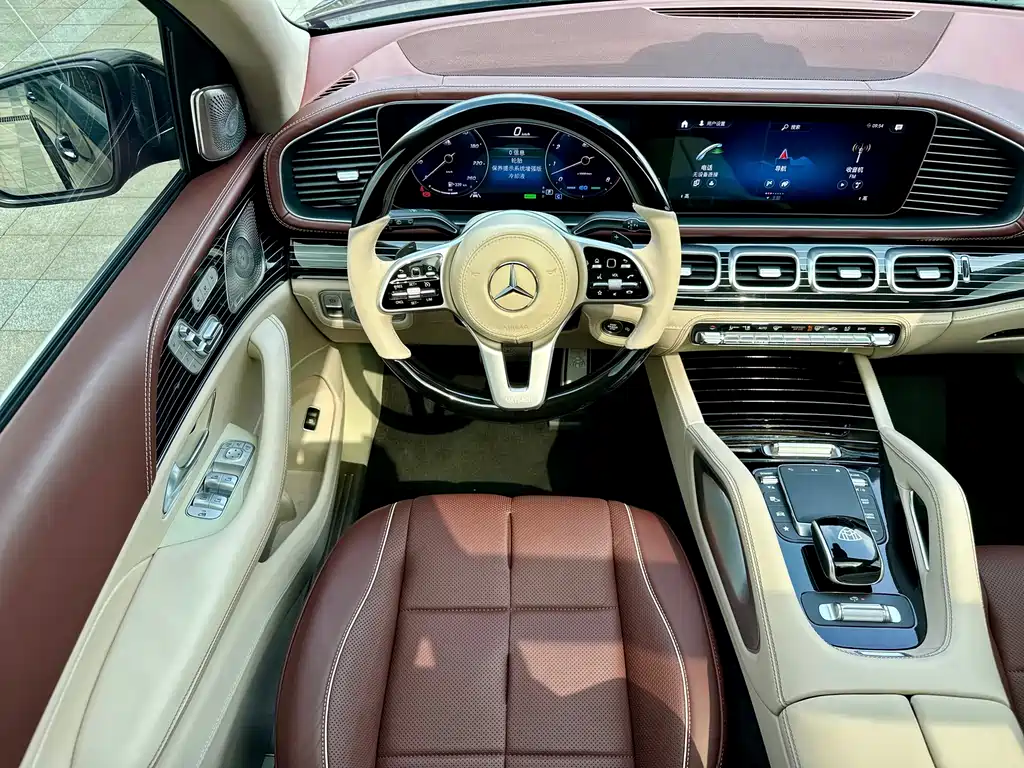 Mercedes-Benz GLS 2022 — фото 9