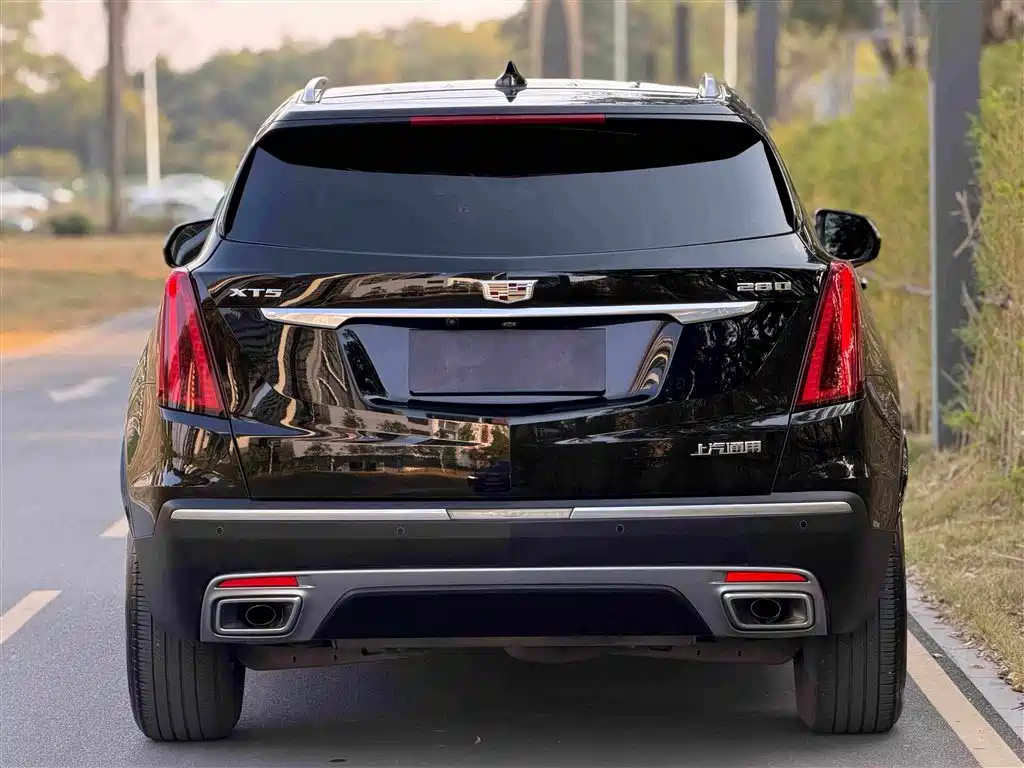 Cadillac XT5 2020 — фото 21