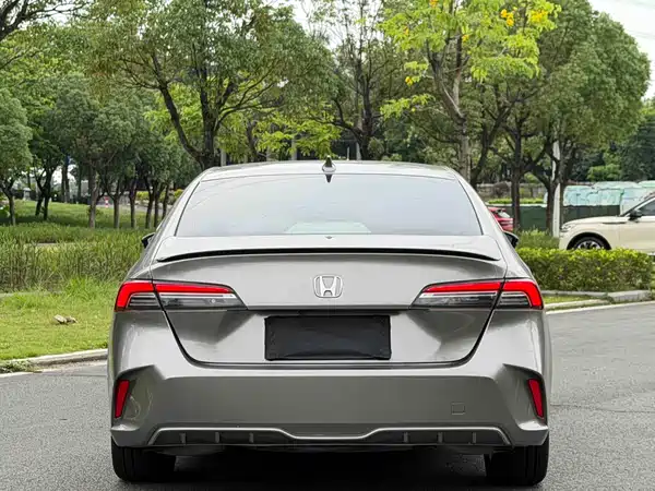 Honda Inspire 2024