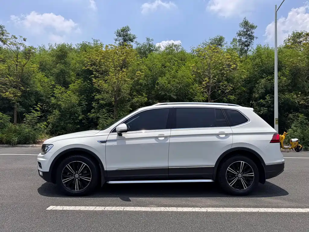 Volkswagen Tiguan L 2019