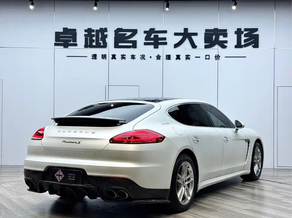 Porsche Panamera 2015 — фото 7