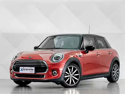 MINI MINI 2020