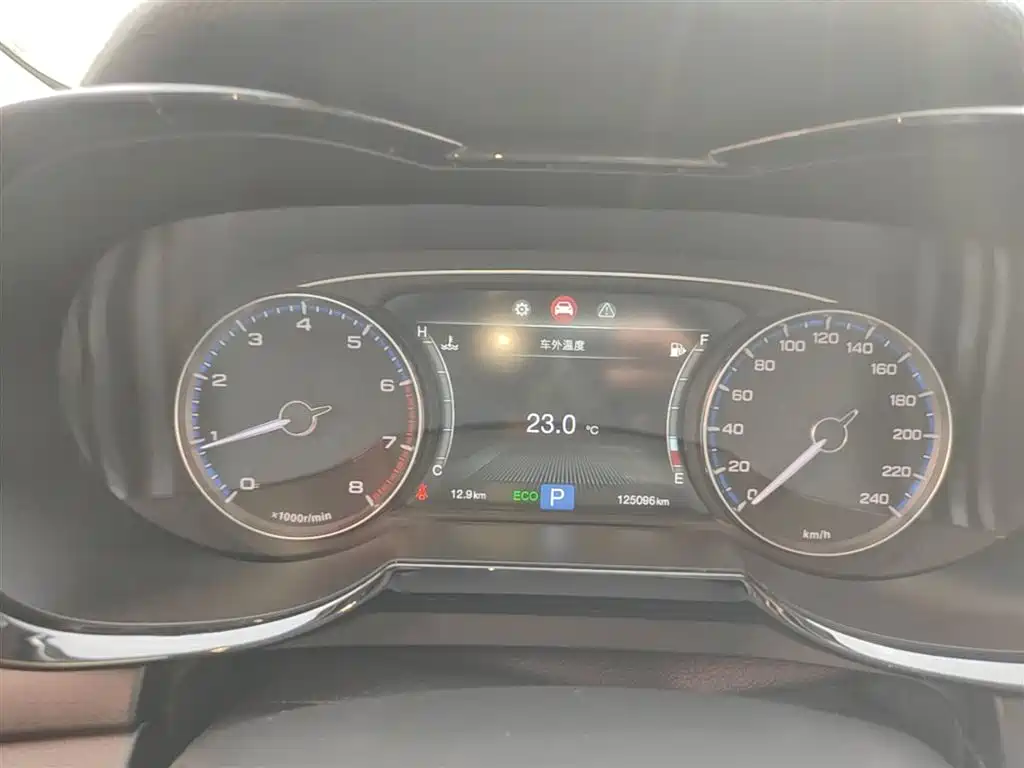 GAC Motor Trumpchi GS7 2019 — фото 12
