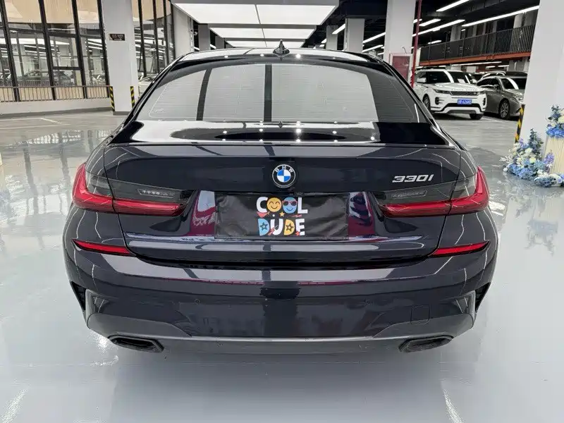 BMW 3 Series 2022 — фото 15
