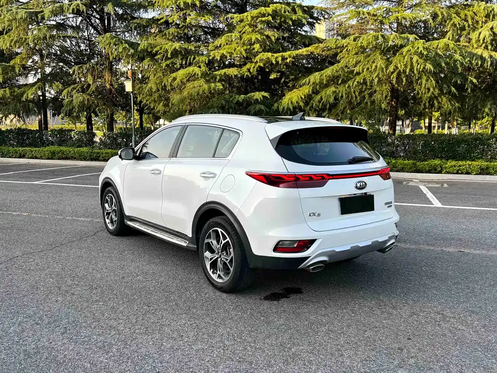 Kia KX5 2021 — фото 4