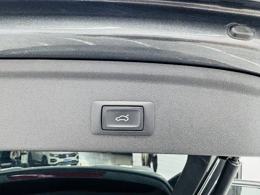 Audi A3 2022 — фото 10