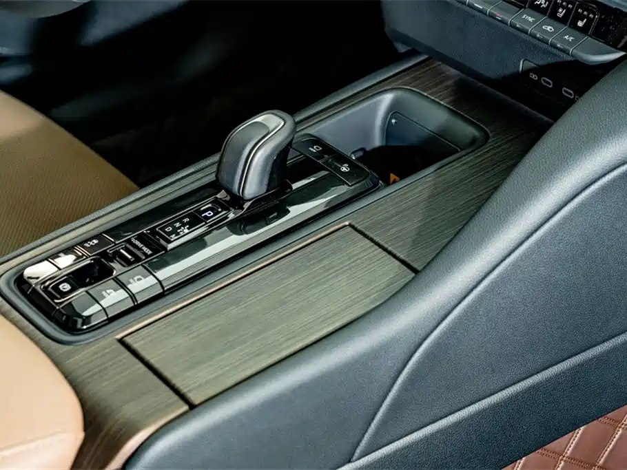Toyota Crown 2025 — фото 20