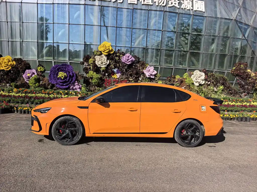 MG MG6 2022 — фото 3