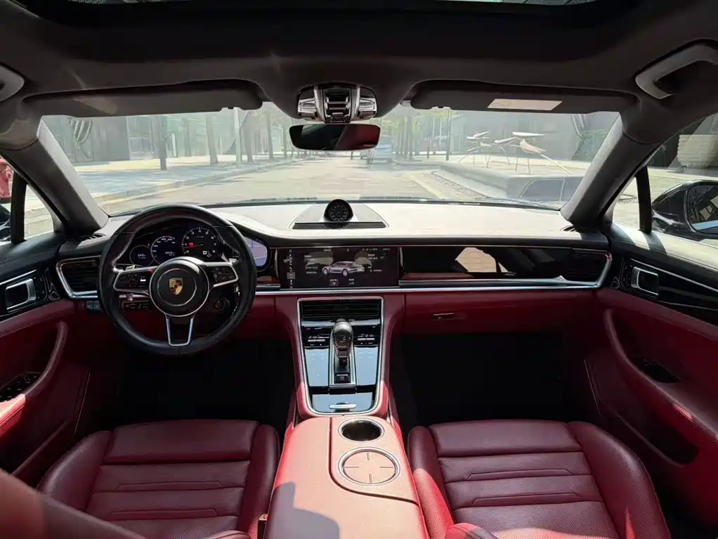 Porsche Panamera 2021 — фото 10