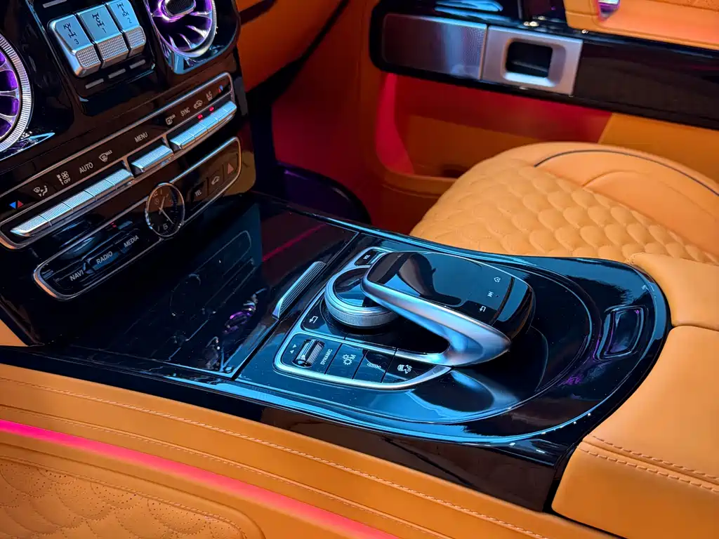 Mercedes-Benz G-Class 2016 — фото 16