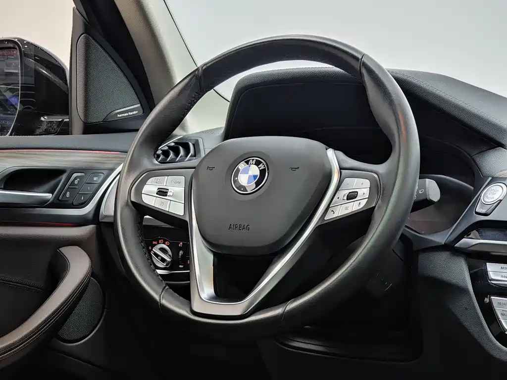 BMW X3 2020 — фото 12