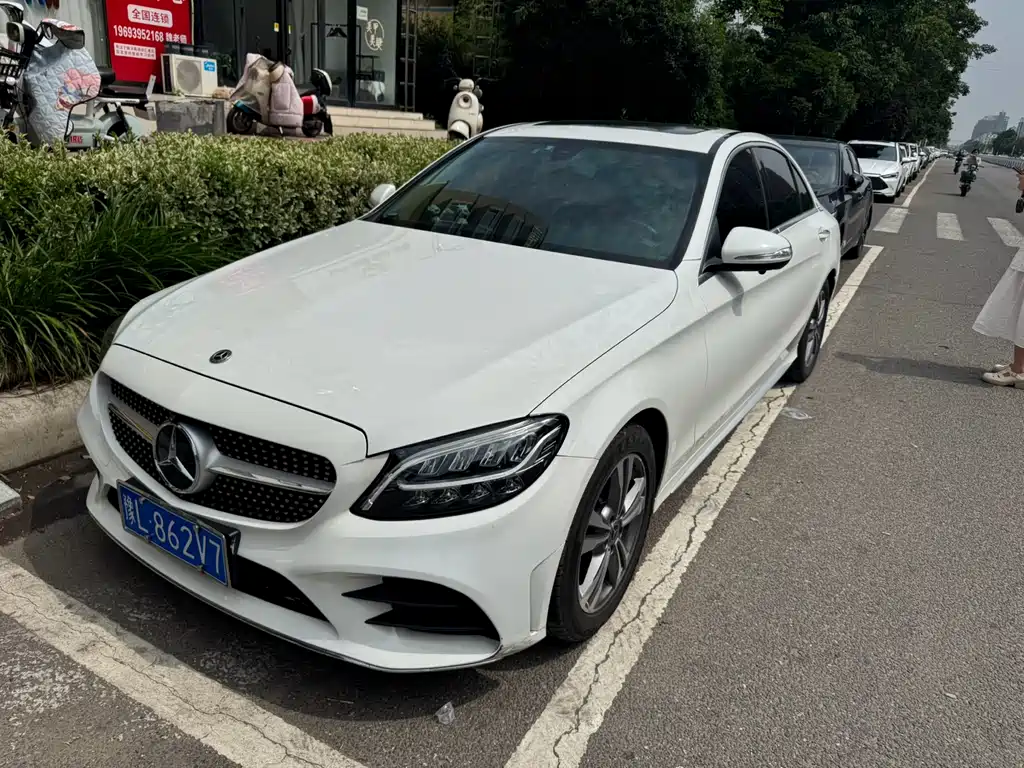 Mercedes-Benz C-Class 2020 — фото 2