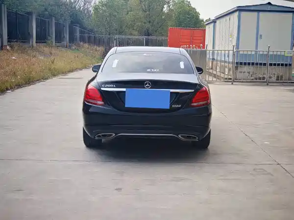 Mercedes-Benz C-Class 2016