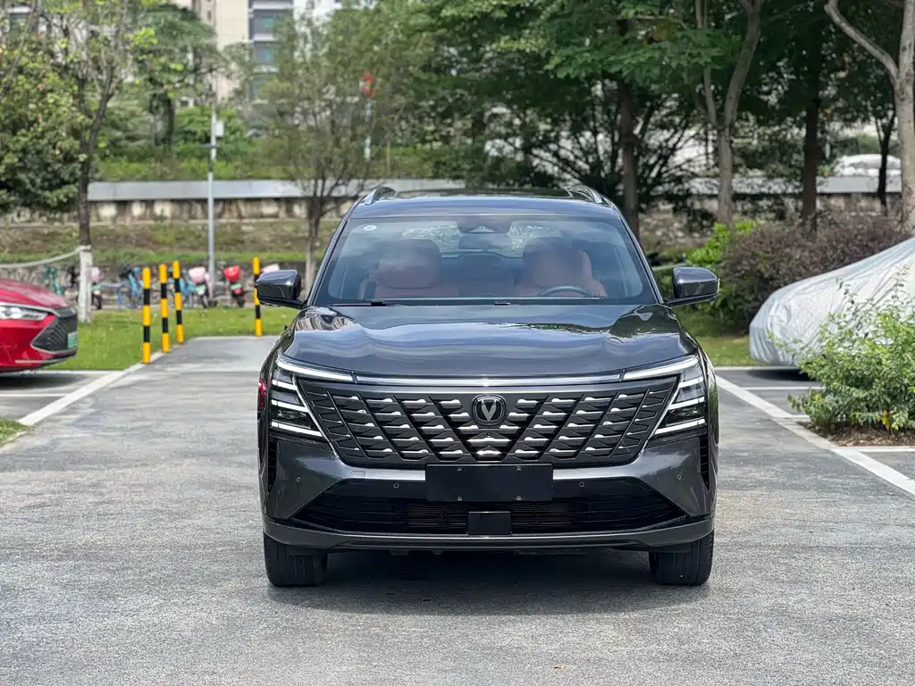 Changan CS75 PLUS 2024 — фото 2
