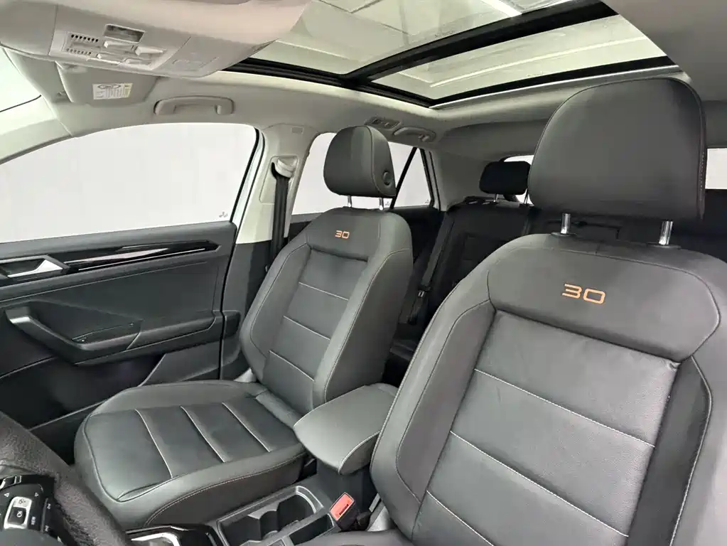 Volkswagen T-Roc 2022 — фото 15