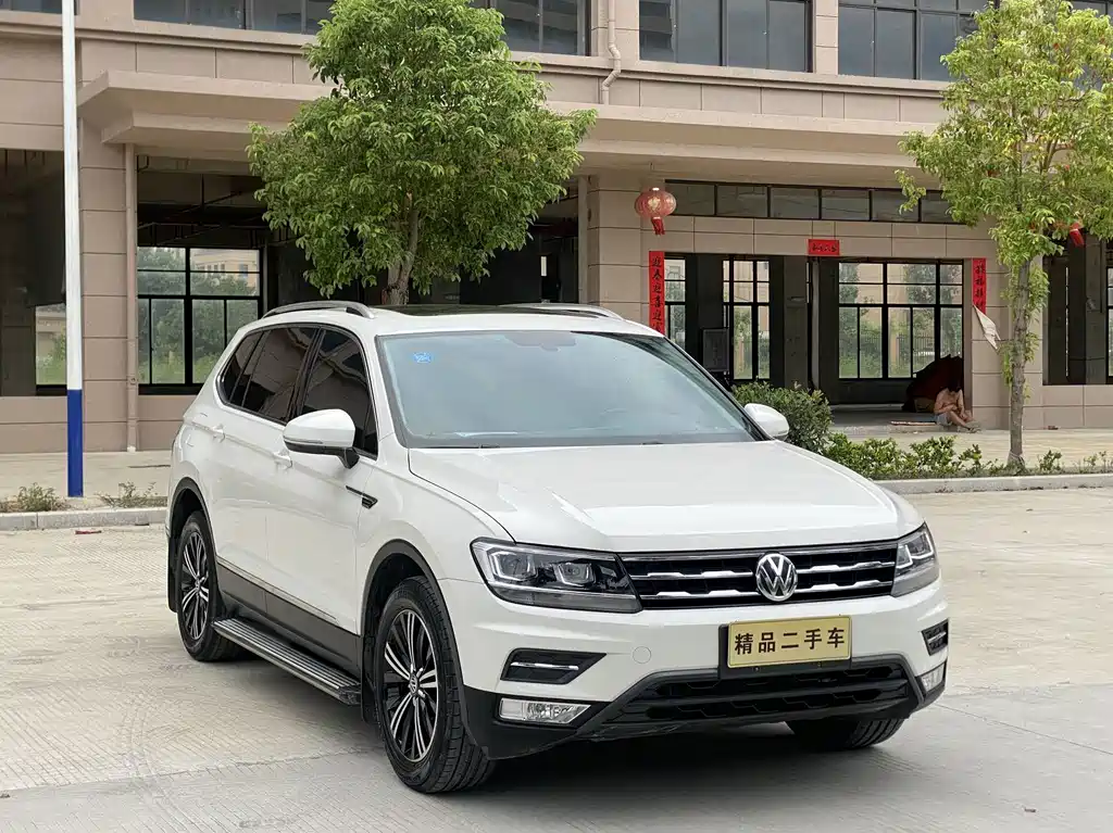 Volkswagen Tiguan L 2019