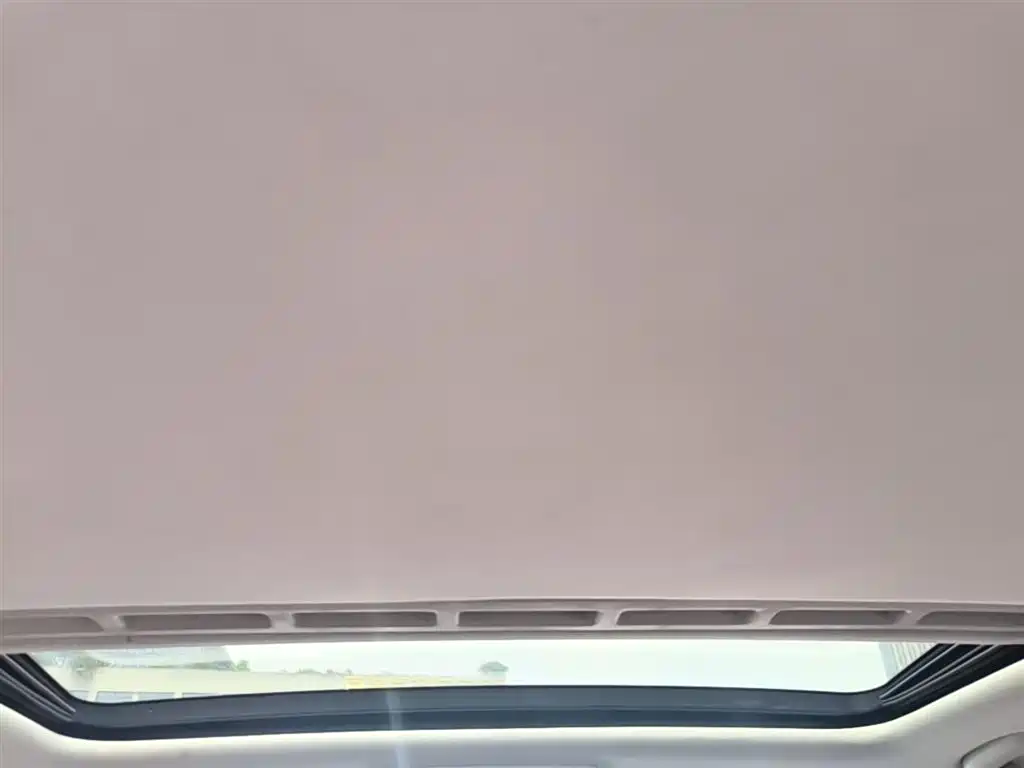 Volkswagen Lavida 2018 — фото 18