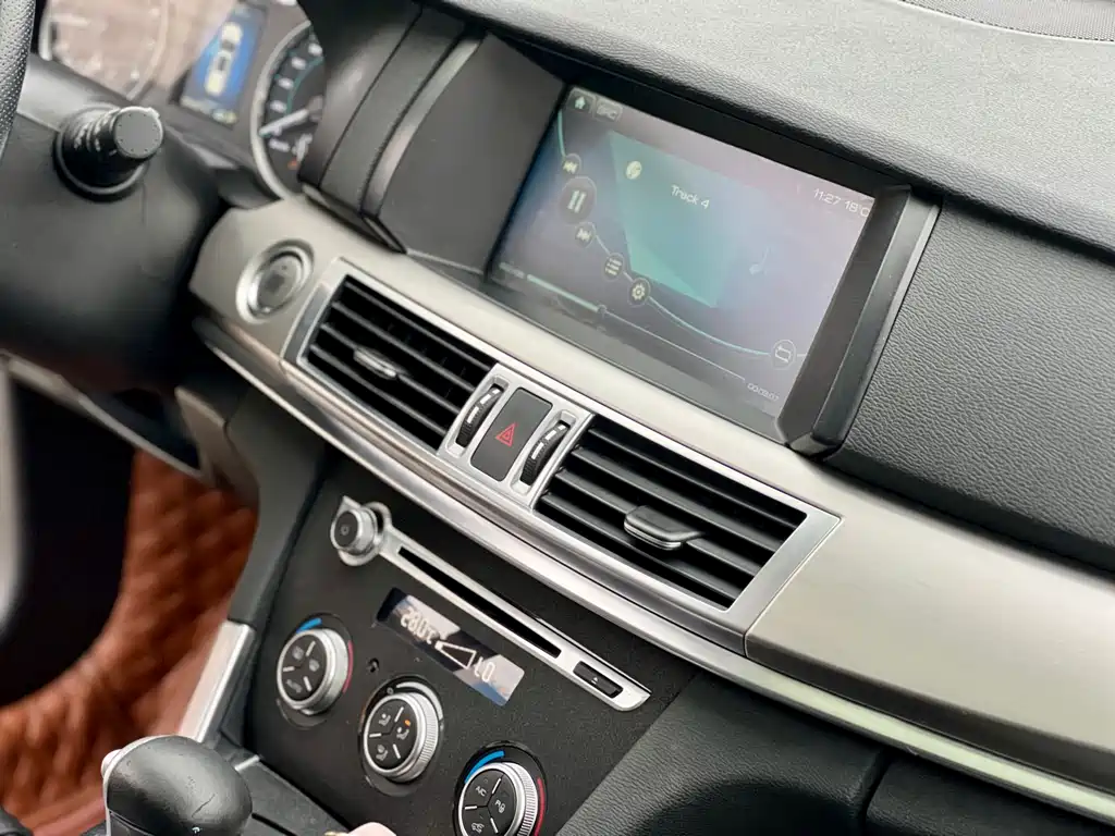 Haval H7 2017 — фото 9