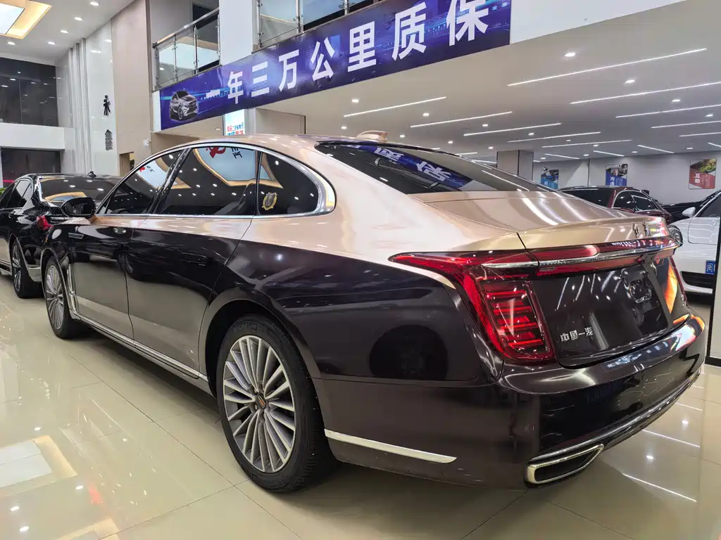 Hongqi H9 2022 — фото 3