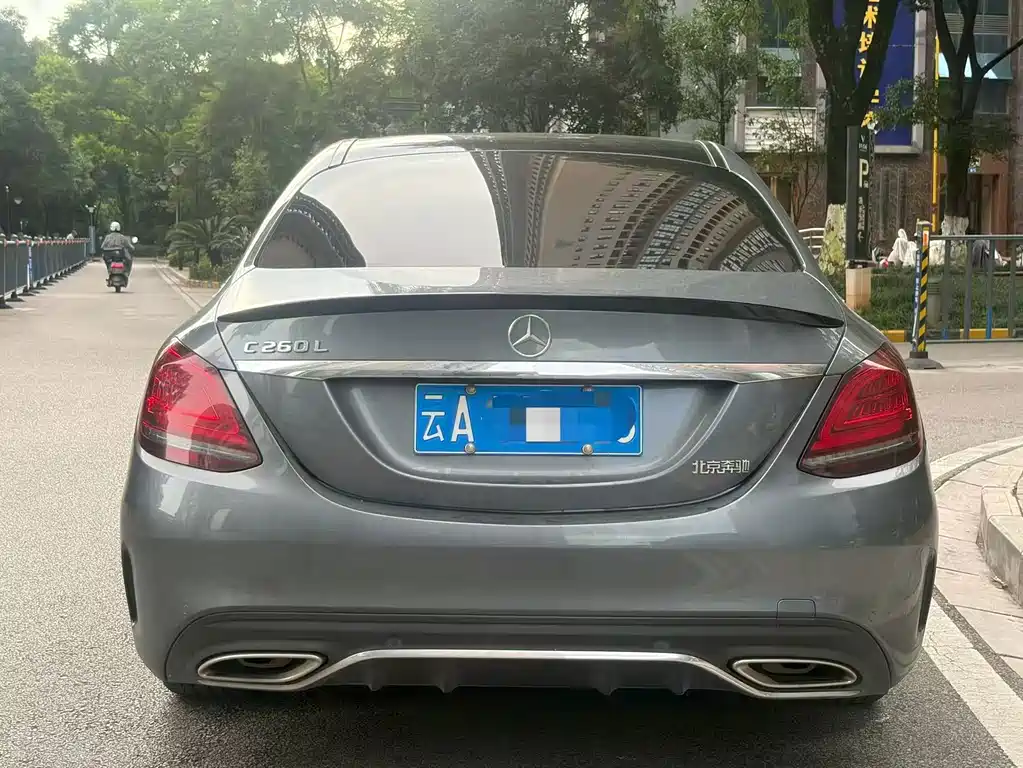 Mercedes-Benz C-Class 2019