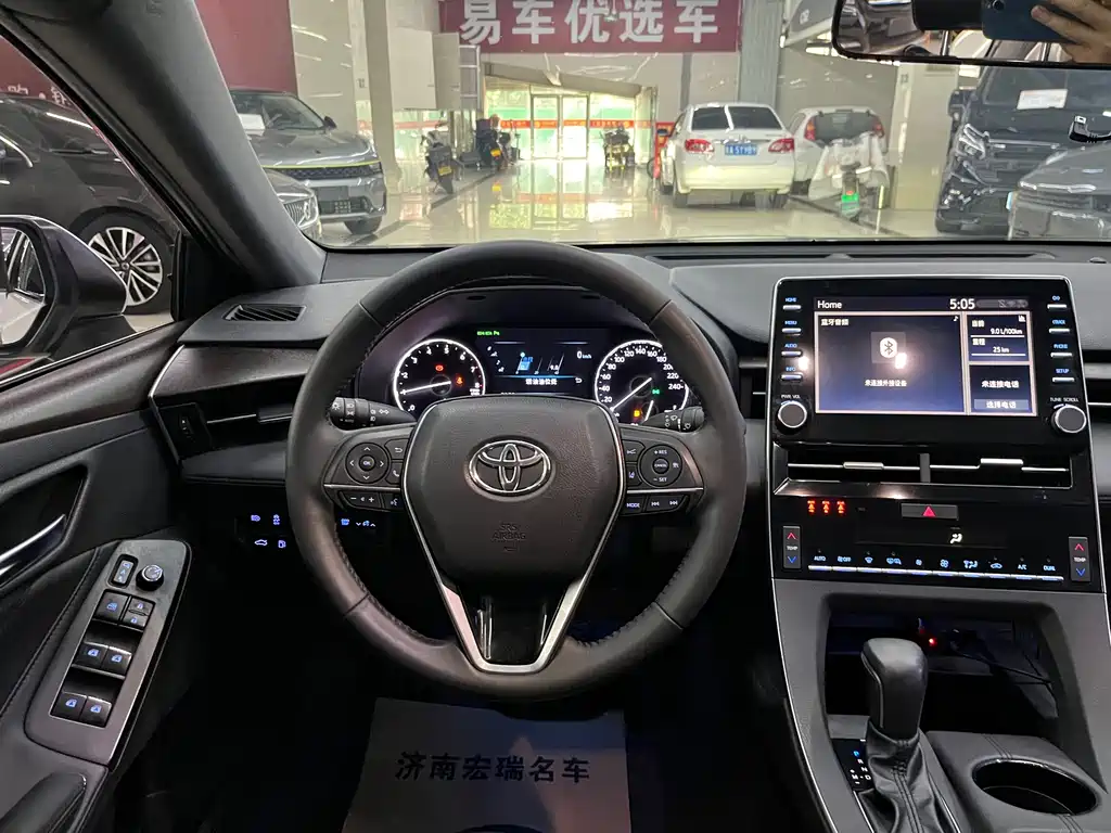 Toyota Avalon 2020 — фото 12