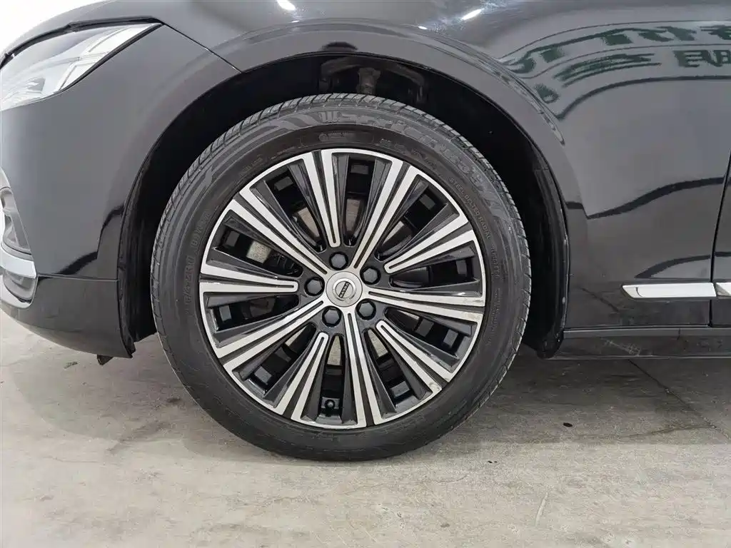 Volvo S90 2021 — фото 17