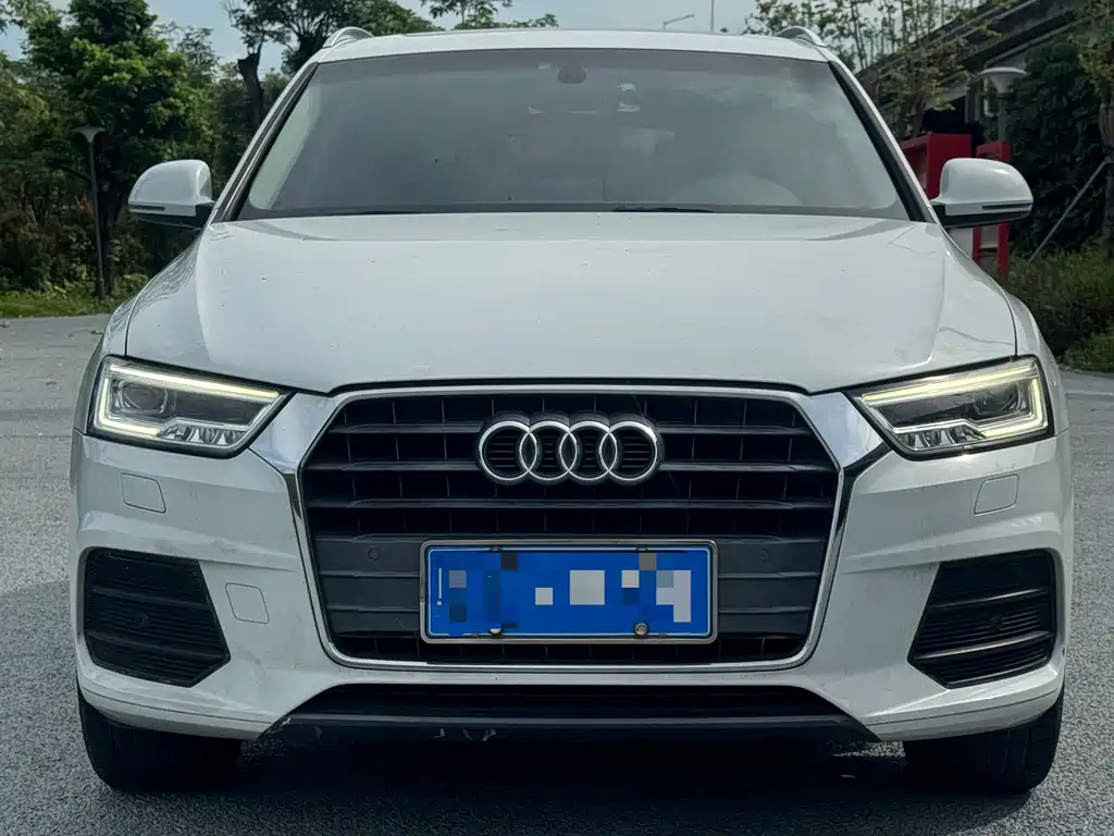 Audi Q3 2018 — фото 2