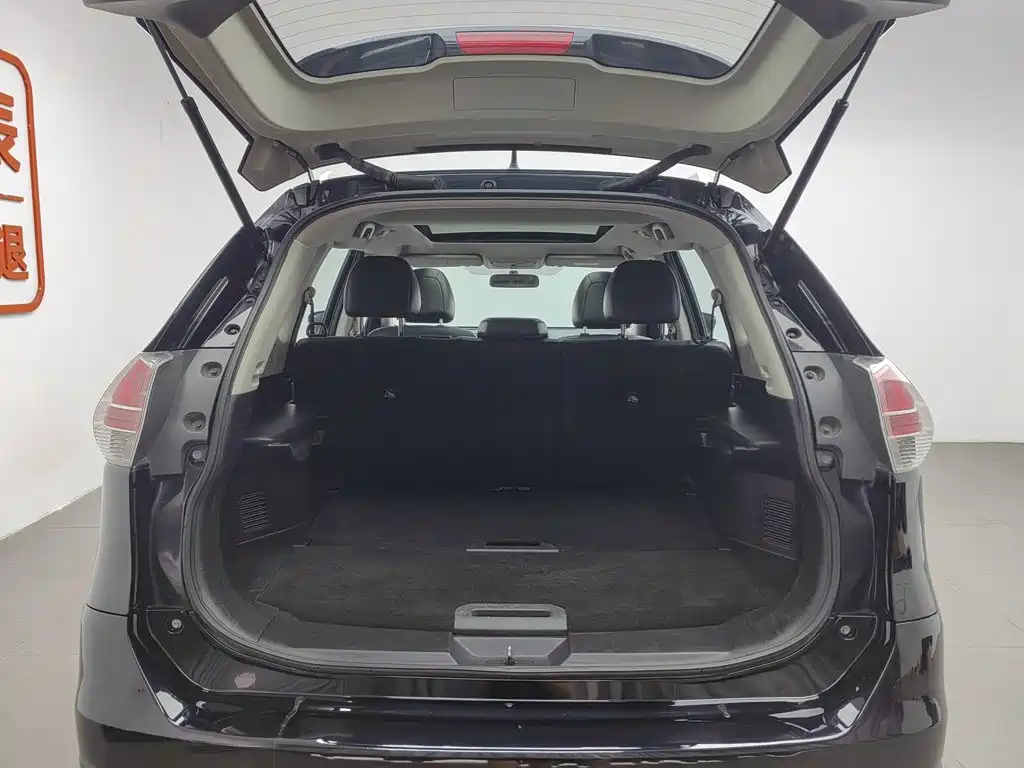 Nissan X-Trail 2015 — фото 16